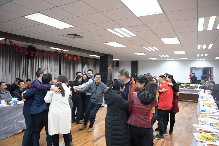 1548818922910423.jpg qy体育球友会
